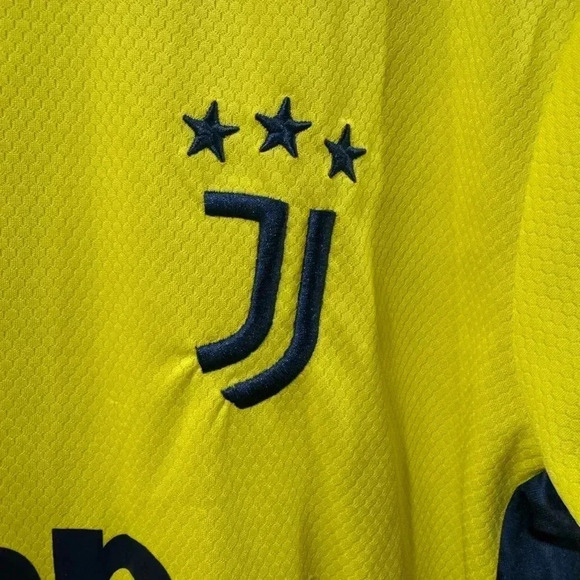 Juventus Soccer Football Jersey - Picture 3 of 7